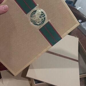 Vintage Hallmark Stationery Letter Set in box W/ Envelopes Gray new